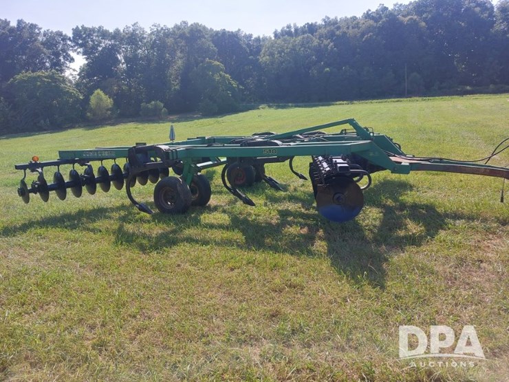 john-deere-510-image-1
