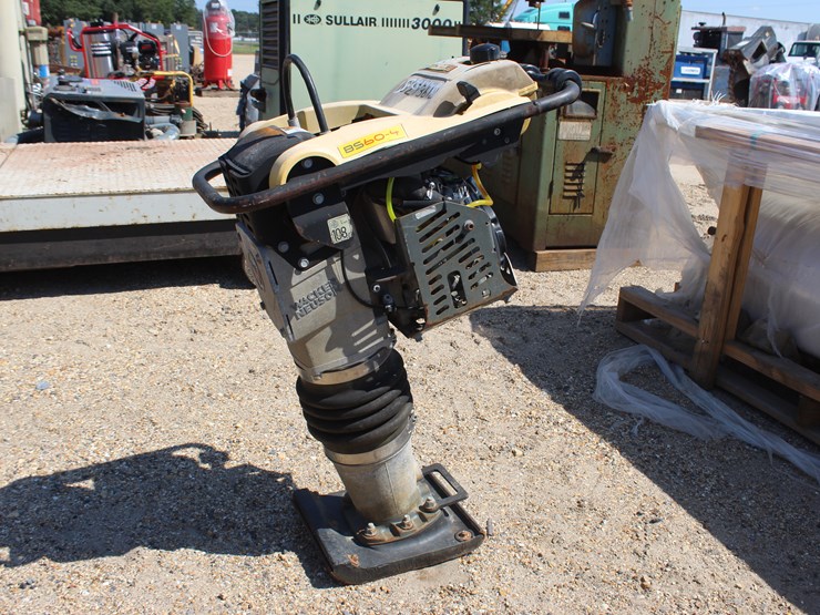 #3531-•-2-wacker-packer-tampers-image-3