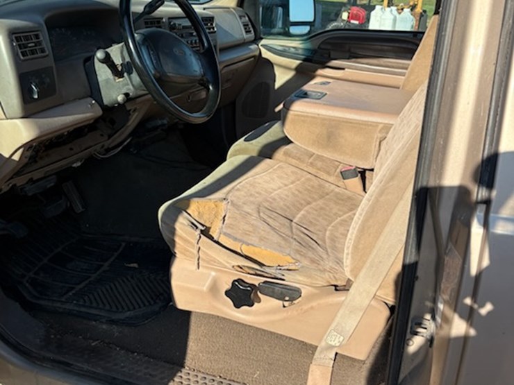 1999-ford-f350-image-28