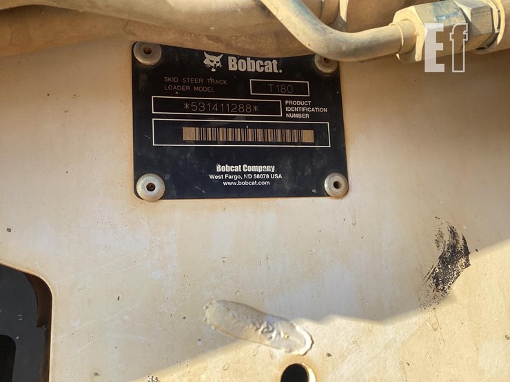 2006-bobcat-t180-image-25