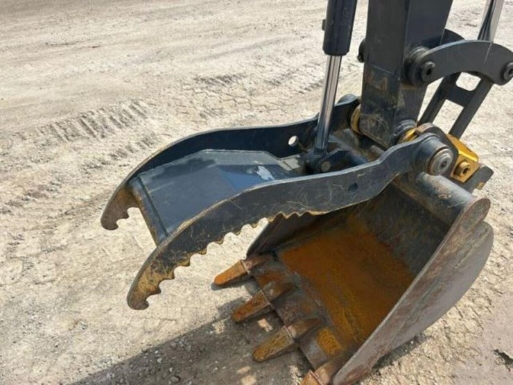 2023-deere-50g-image-37