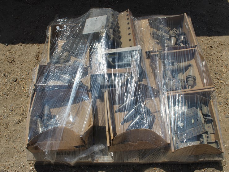 #3542-•-pallet-of-items-for-c-n-c-machine-image-2