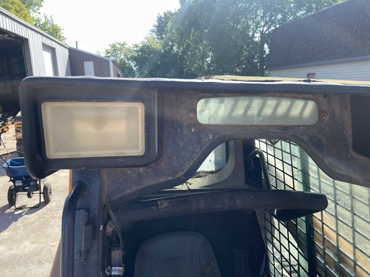 case-70-xt-image-40