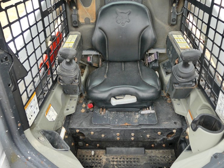 2018-bobcat-t590-image-12
