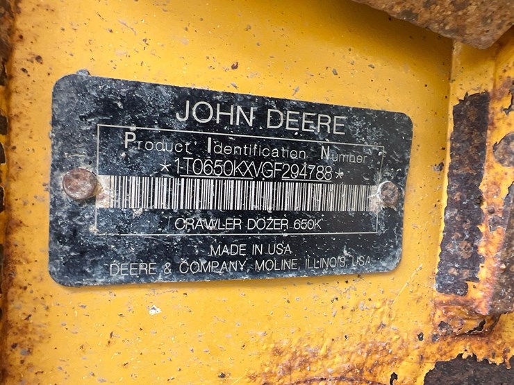2016-deere-650k-lgp-image-10