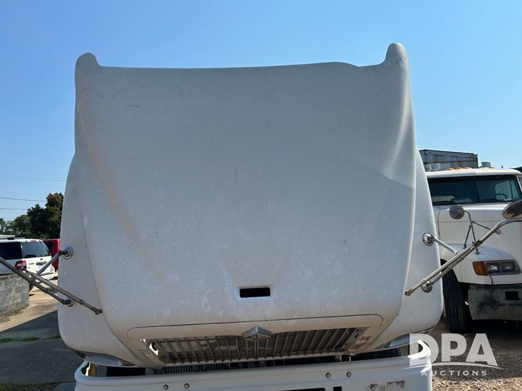 2006-ihc-9200i-van-truck-(cp0653,-unit-37745)-image-23
