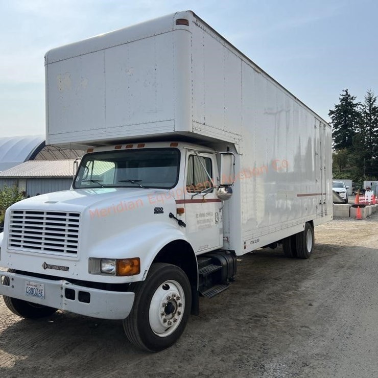 2000 INTERNATIONAL 4700