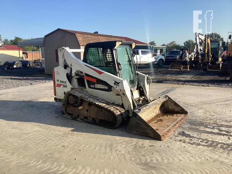 2015-bobcat-t590-image-8
