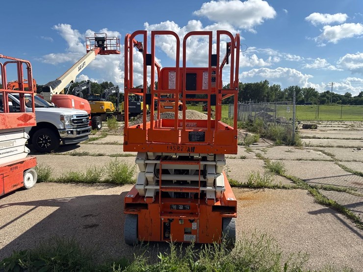 2017-snorkel-s4726e-image-3