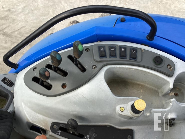 2020-new-holland-t5.120-image-15