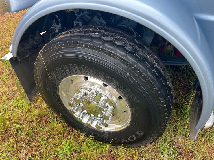 2019-peterbilt-389-image-20