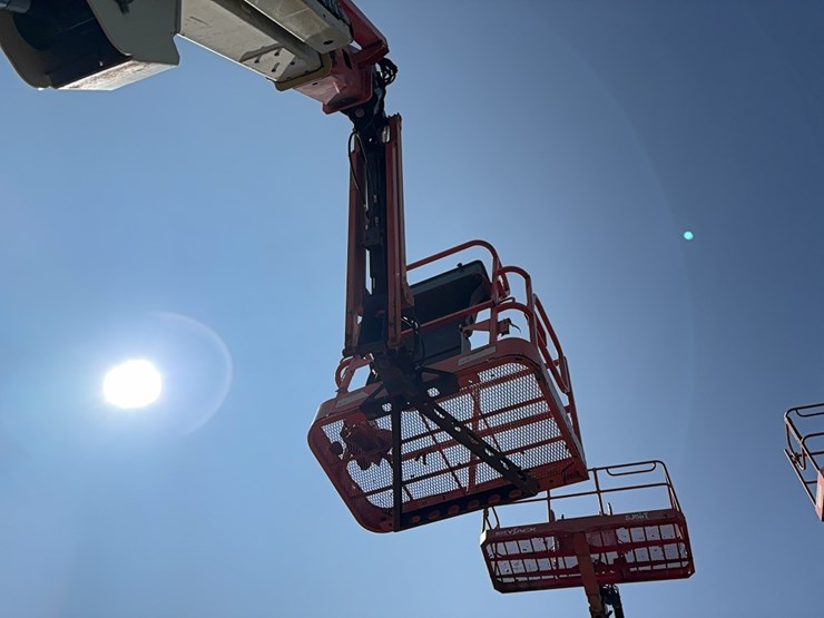 jlg-e400ajpn-image-19