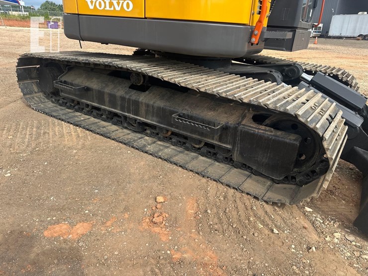 2021-volvo-ecr145el-image-18