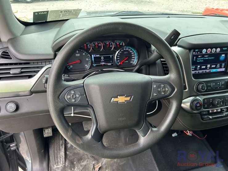 2019-chevrolet-tahoe-image-11
