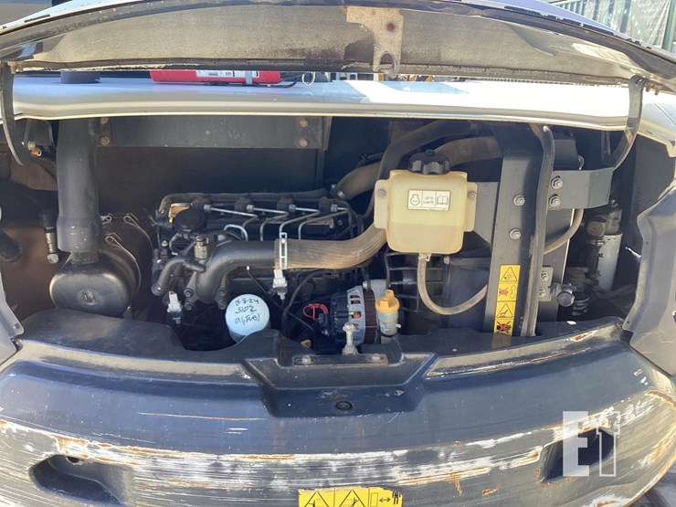 2018-bobcat-e85-image-15