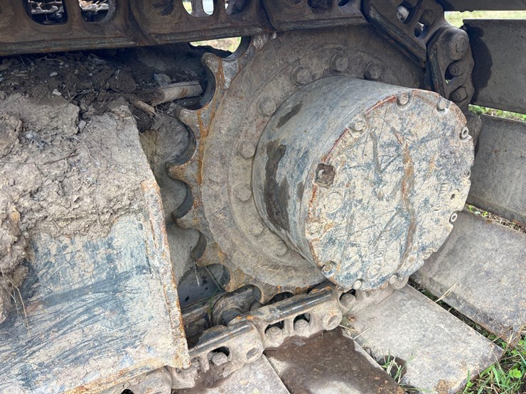 2017-komatsu-pc138-image-9