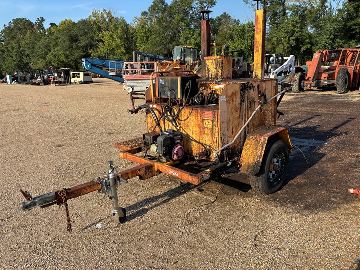 #3478-•-leeboy-4250-tar-pot-trailer-image-4