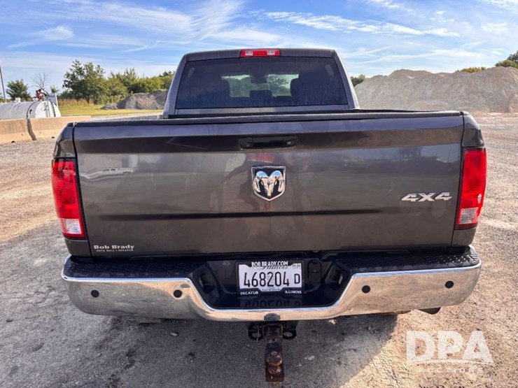 2018-dodge-ram-2500-image-8