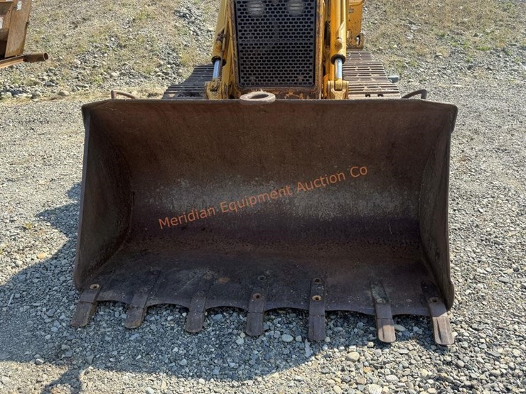 deere-450b-image-2