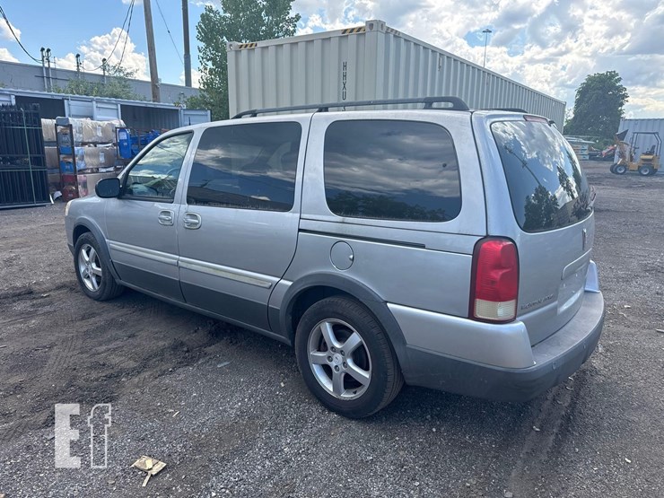 2005-pontiac-montana-image-5