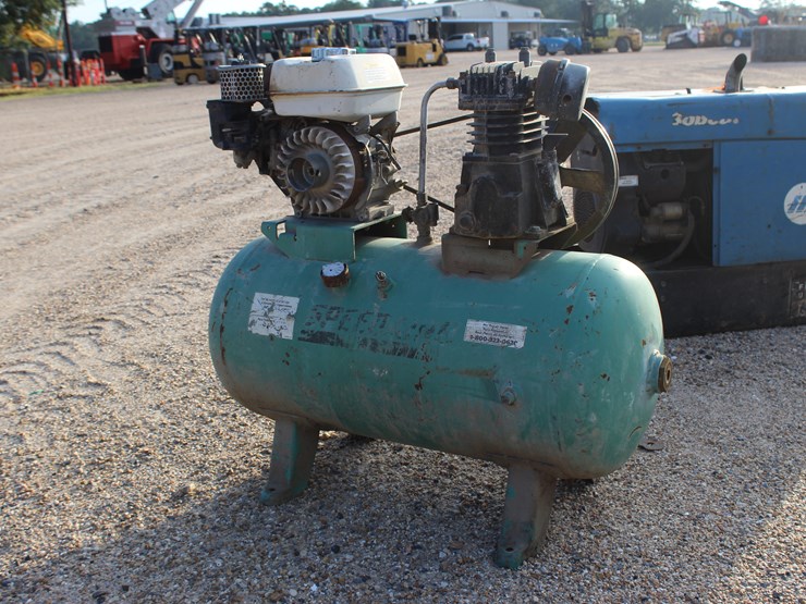 #3508-•-shop-compressor-image-1