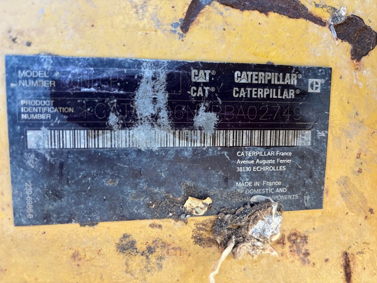 2015-caterpillar-d6n-lgp-image-19