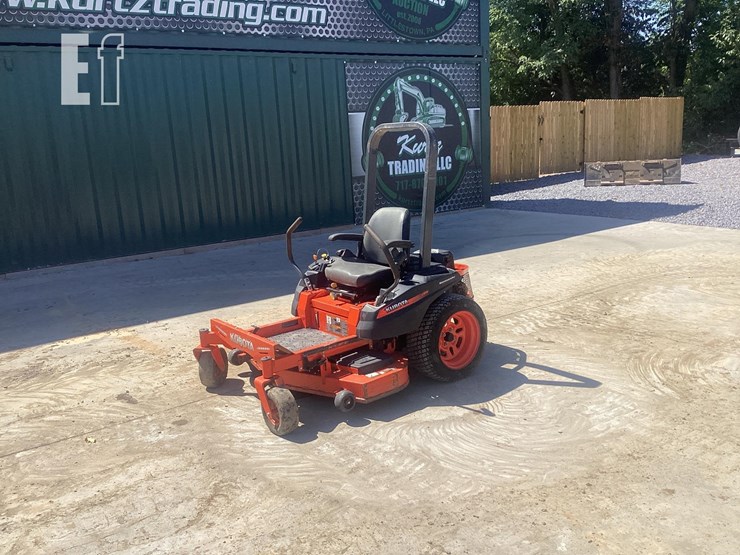 2019-kubota-z121s-image-8