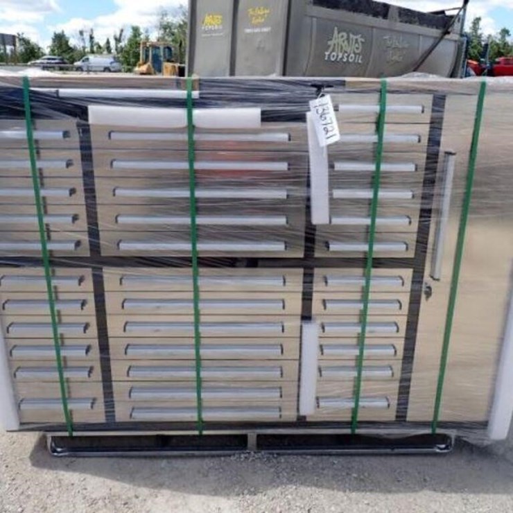 UNUSED Steelman 7 Ft Stainless Steel Garage