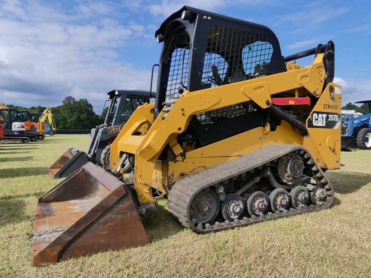 caterpillar-257d-image-1