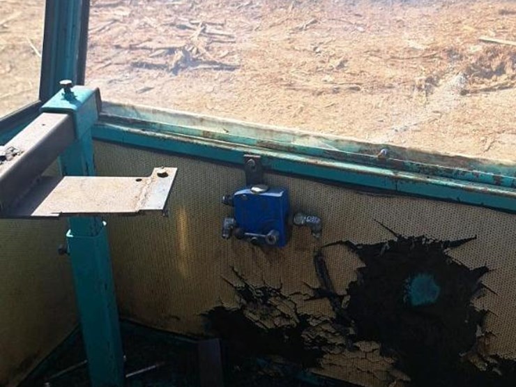 #276-•-helle-operators-cab*-image-10