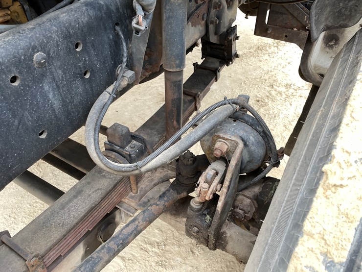 2001-ford-f750-image-82