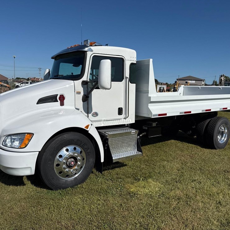 2021 KENWORTH T370