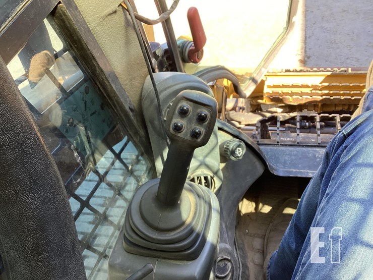 2018-caterpillar-289d-image-27