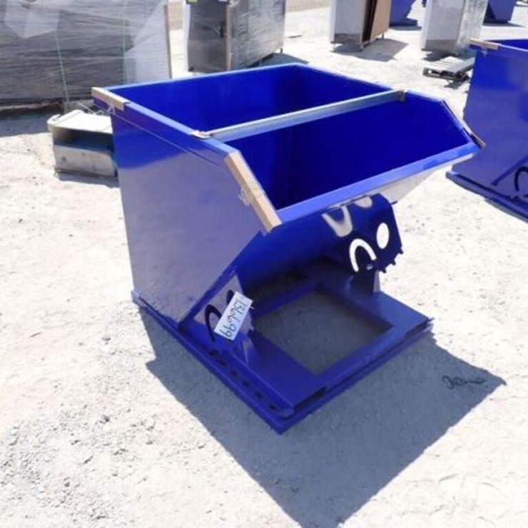 UNUSED Great Bear Self Dumping 1 CY Hopper