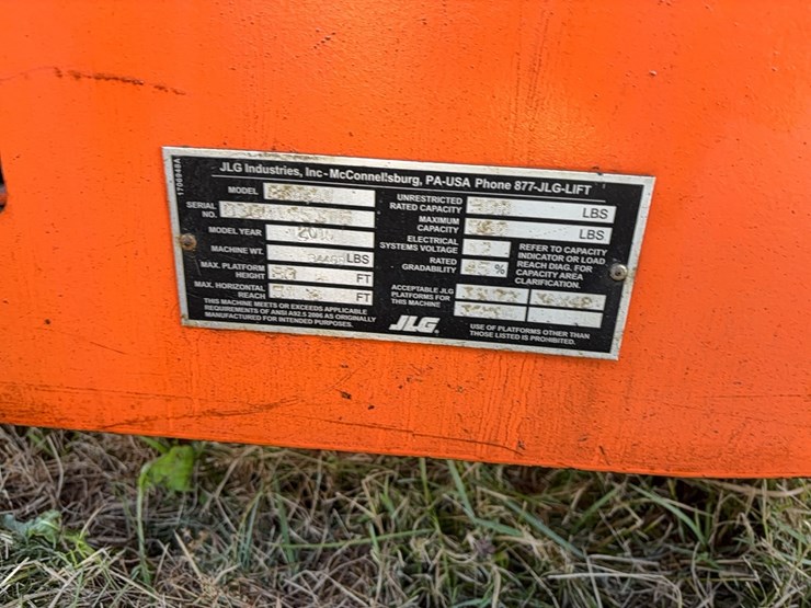 2015-jlg-800aj-image-10