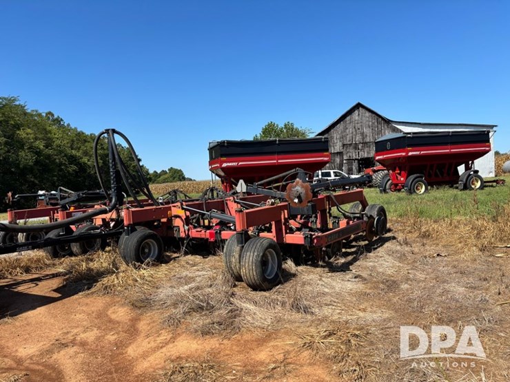 case-ih-2400-image-7