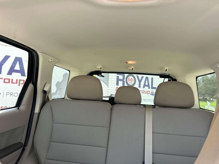 2010-ford-escape-hybrid-image-20