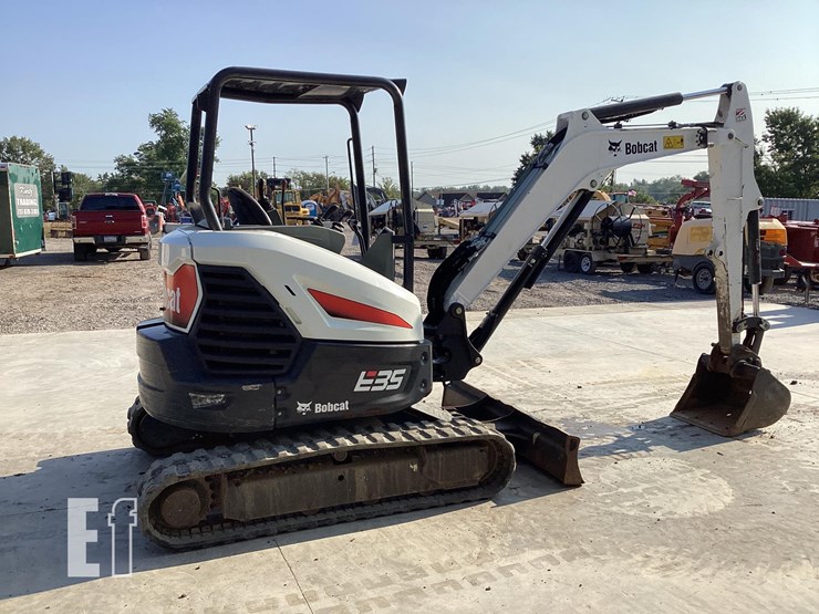 2020-bobcat-e35-image-8