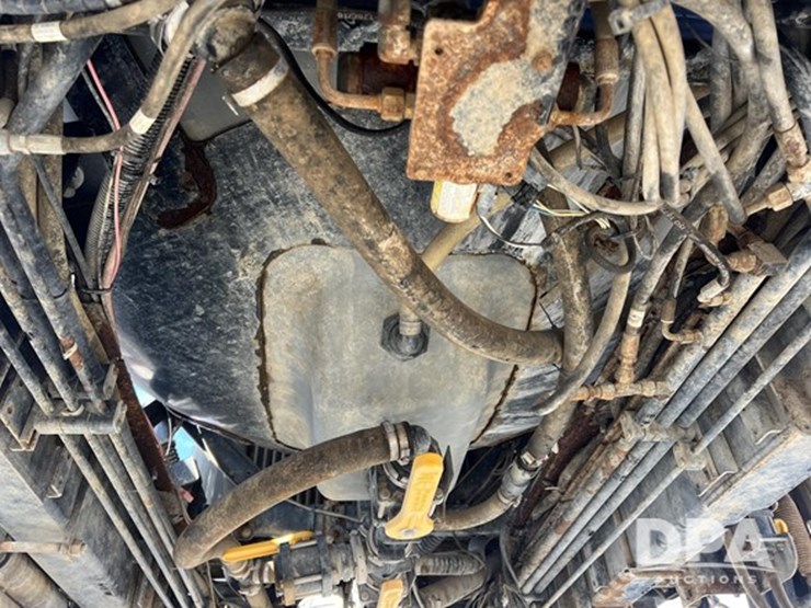 2016-case-ih-2250-image-55