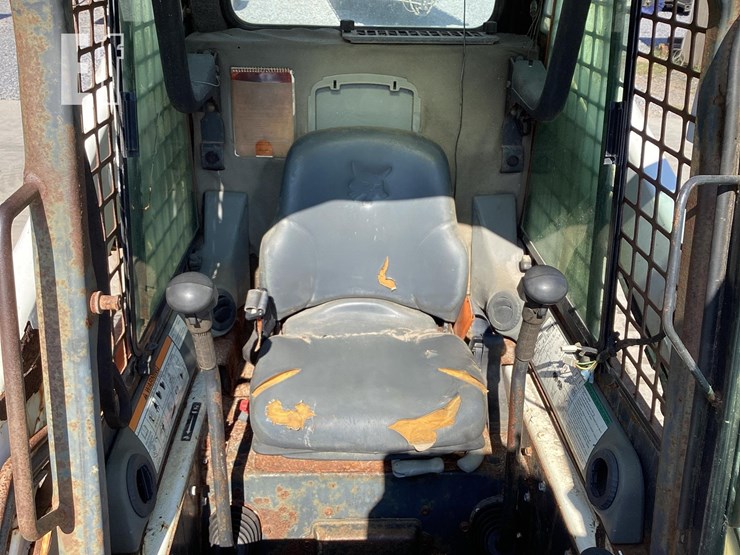 2003-bobcat-t190-image-14