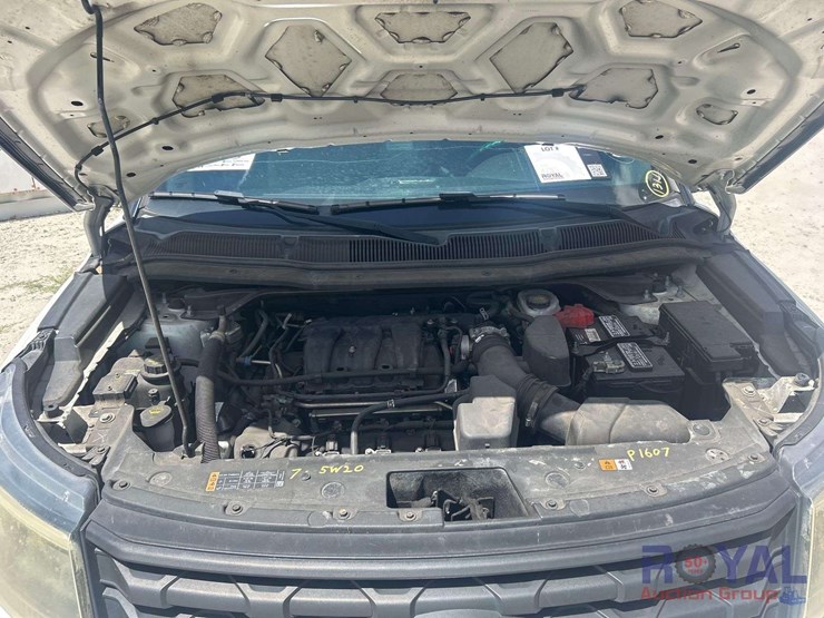 2016-ford-explorer-image-9