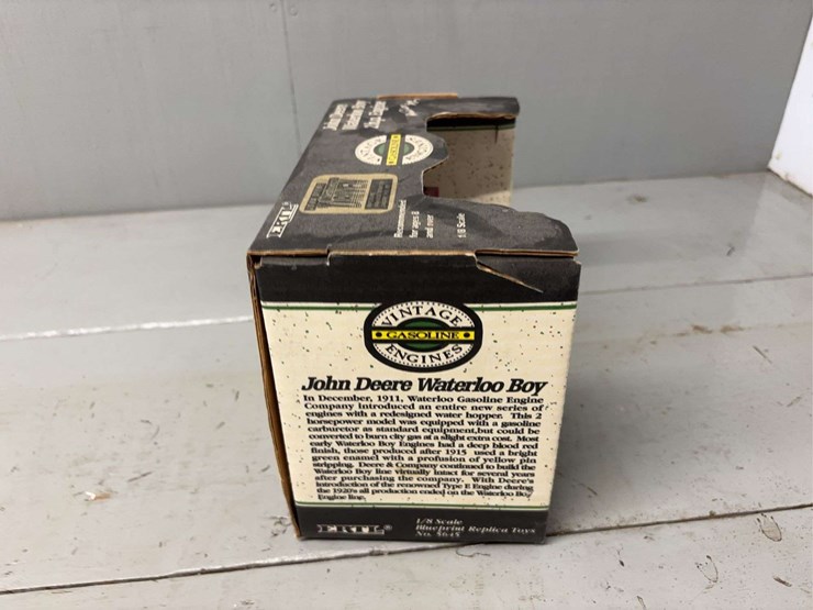 john-deere-420-image-16