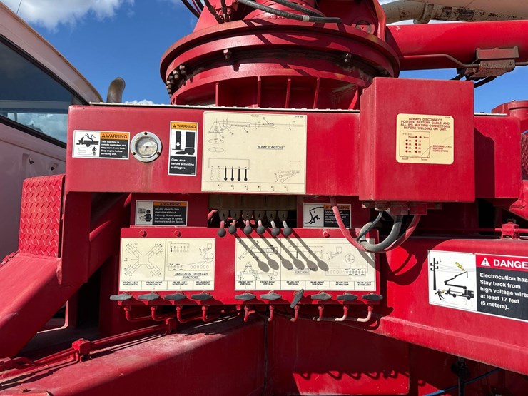 ford-l8000-image-9