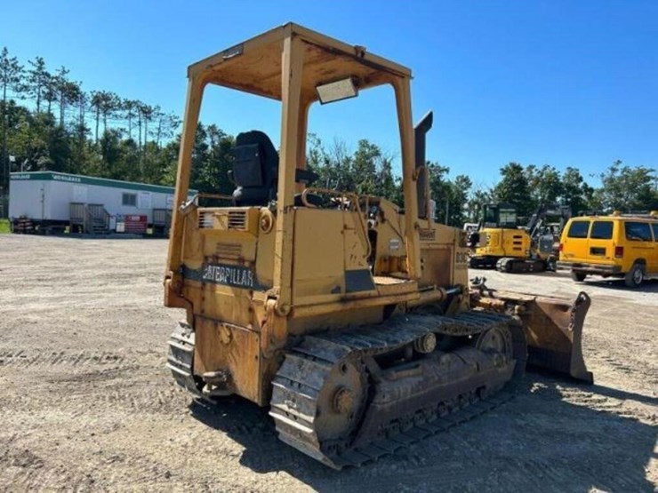 1990-caterpillar-d3c-image-4