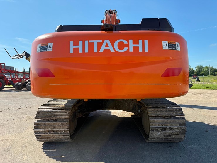 2019-hitachi-zx350lc-6n-image-4