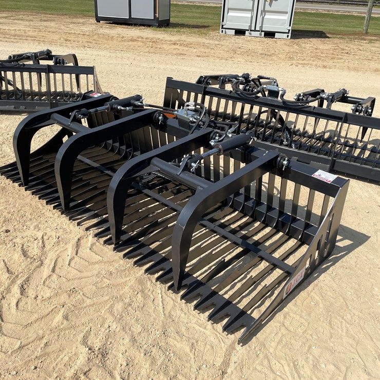#2492 • JCT Skid Steer Rock Grappler Attachment