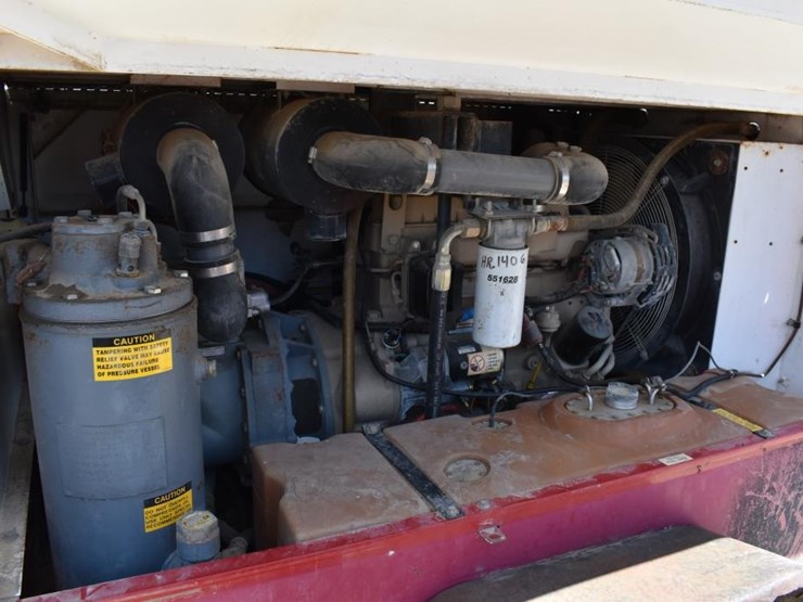 chicago-pneumatic-cps185-air-compressor-w/-jack-hammer-(serial-#-14652)-(sh-image-5