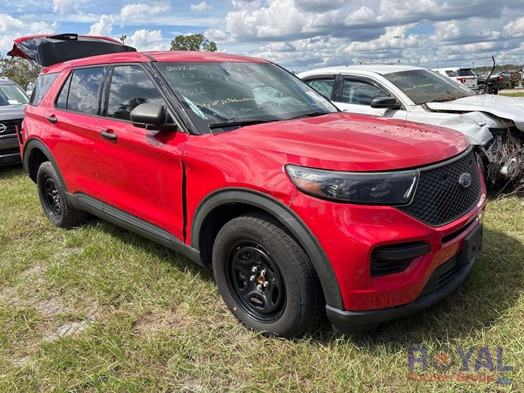 2022-ford-explorer-image-3
