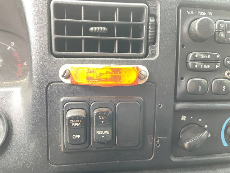 2001-ford-f750-image-73