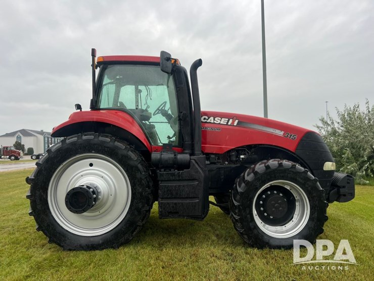 2011-case-ih-magnum-315-image-4